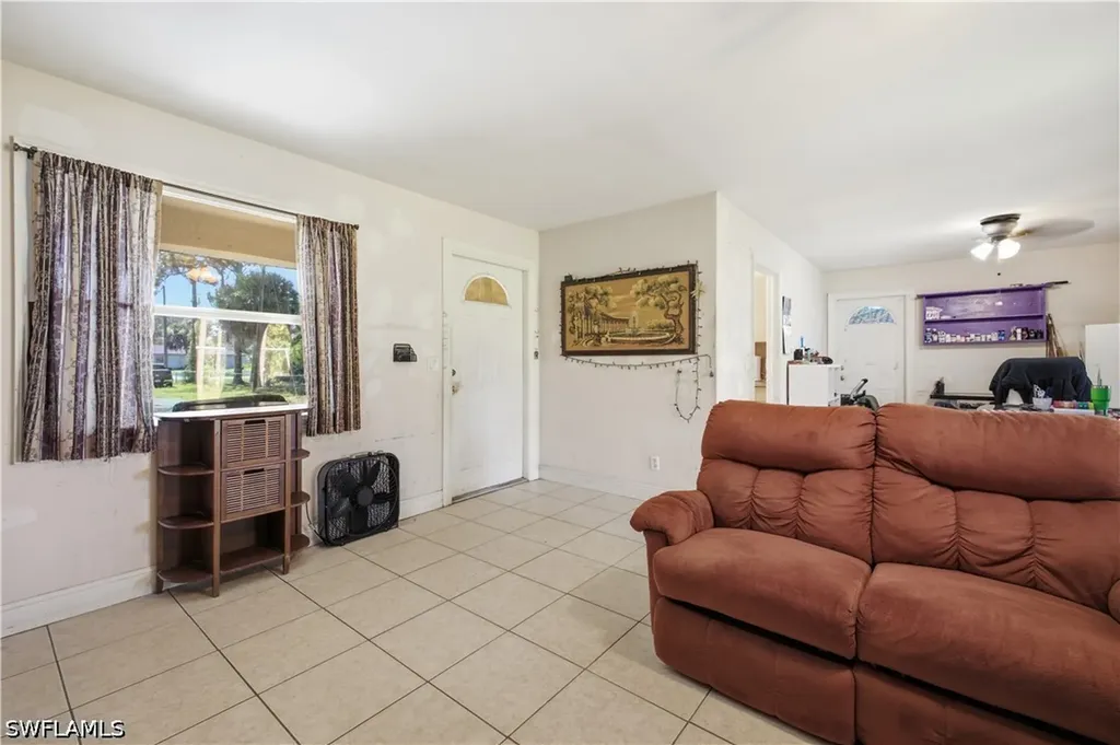 231 14th Street NE Naples FL 34120
