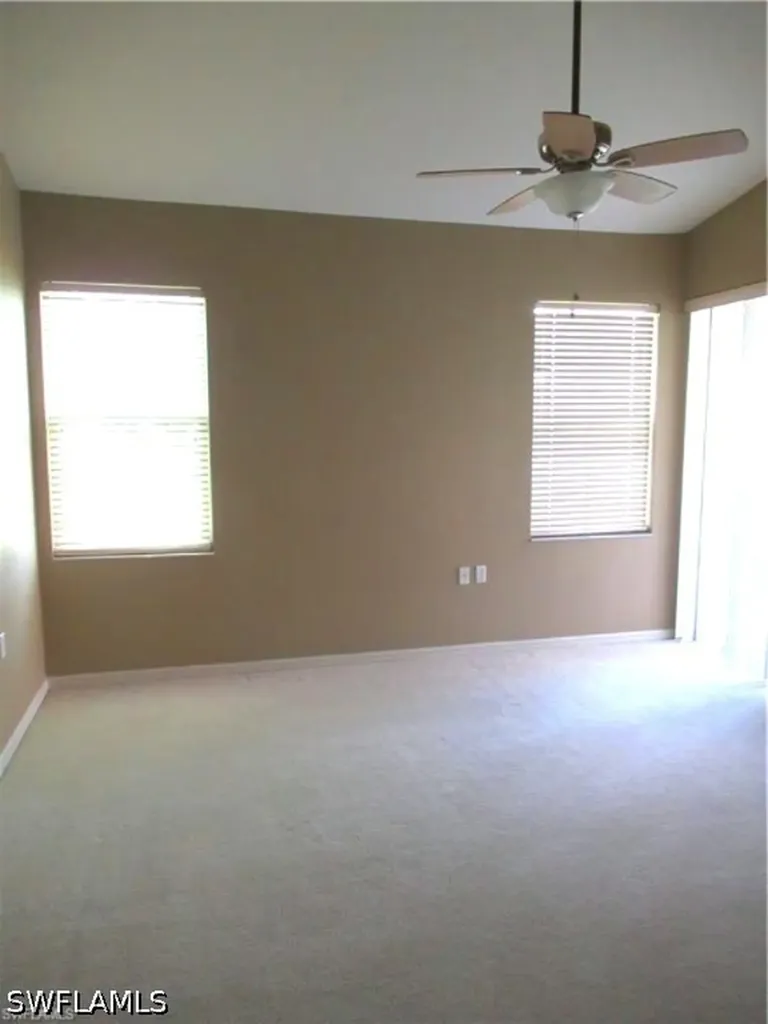 1993 Crestview Way Naples FL 34119