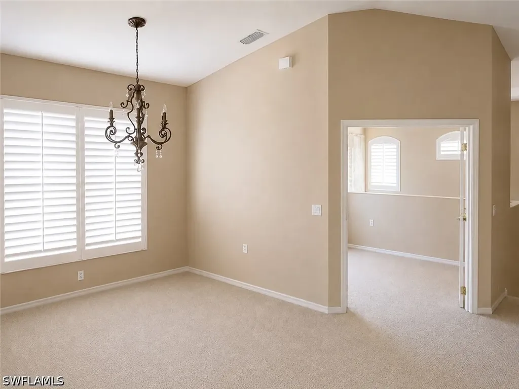 1993 Crestview Way Naples FL 34119
