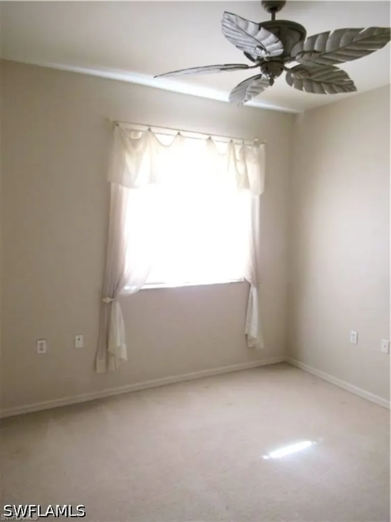 1993 Crestview Way Naples FL 34119