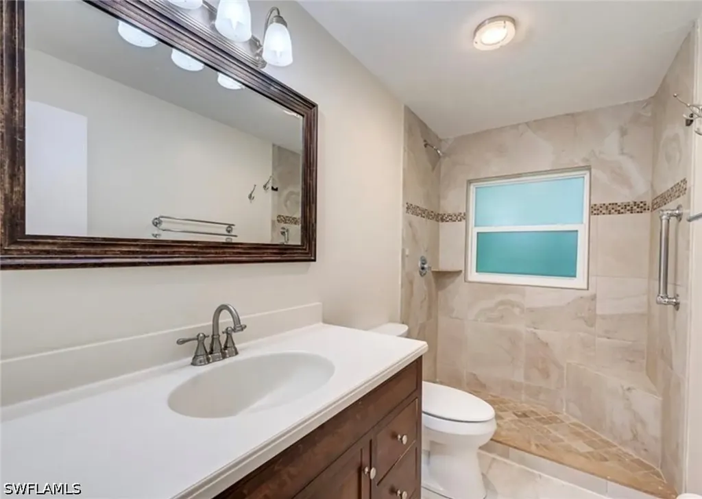 497 Donna Street Naples FL 34104