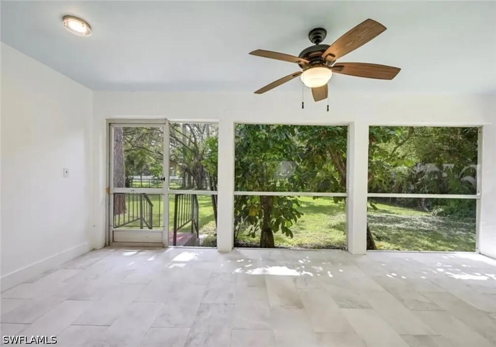 497 Donna Street Naples FL 34104