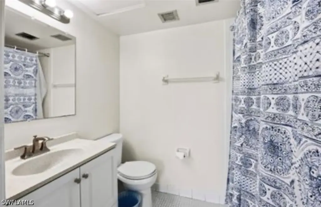 41 High Point Circle S Naples FL 34103