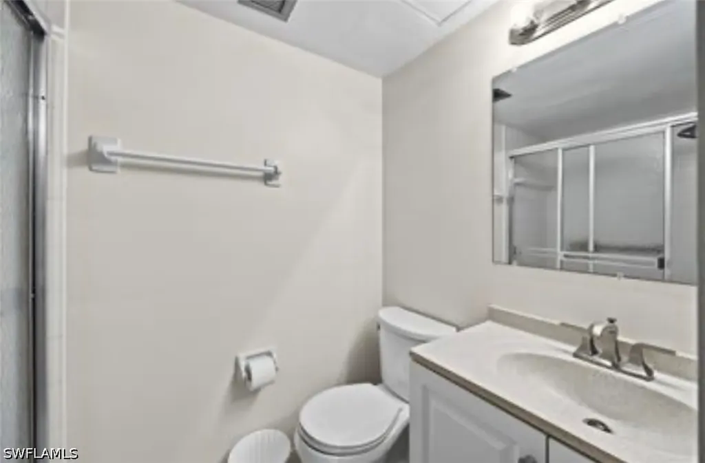 41 High Point Circle S Naples FL 34103