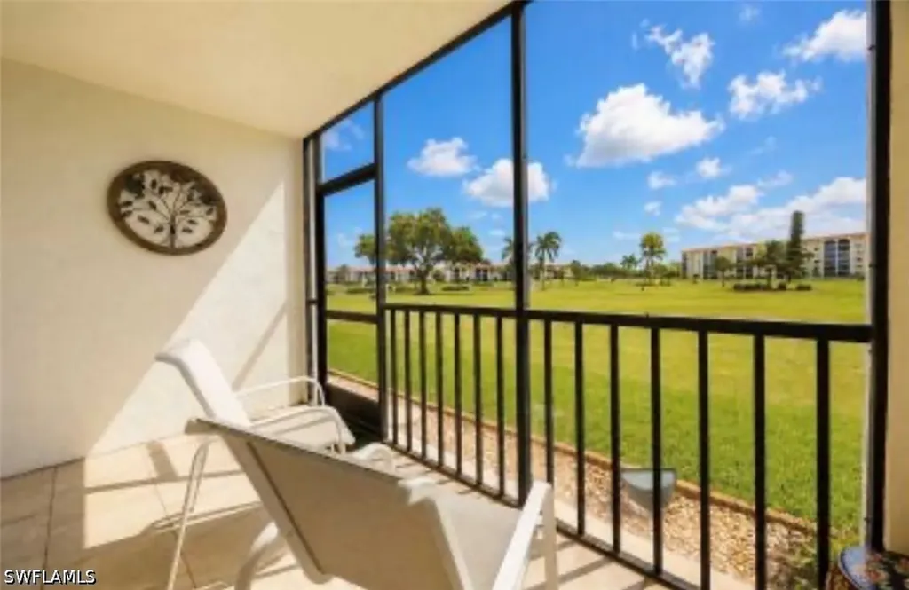 41 High Point Circle S Naples FL 34103