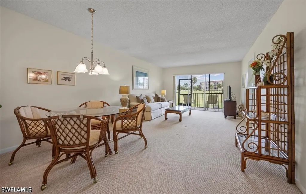 41 High Point Circle S Naples FL 34103
