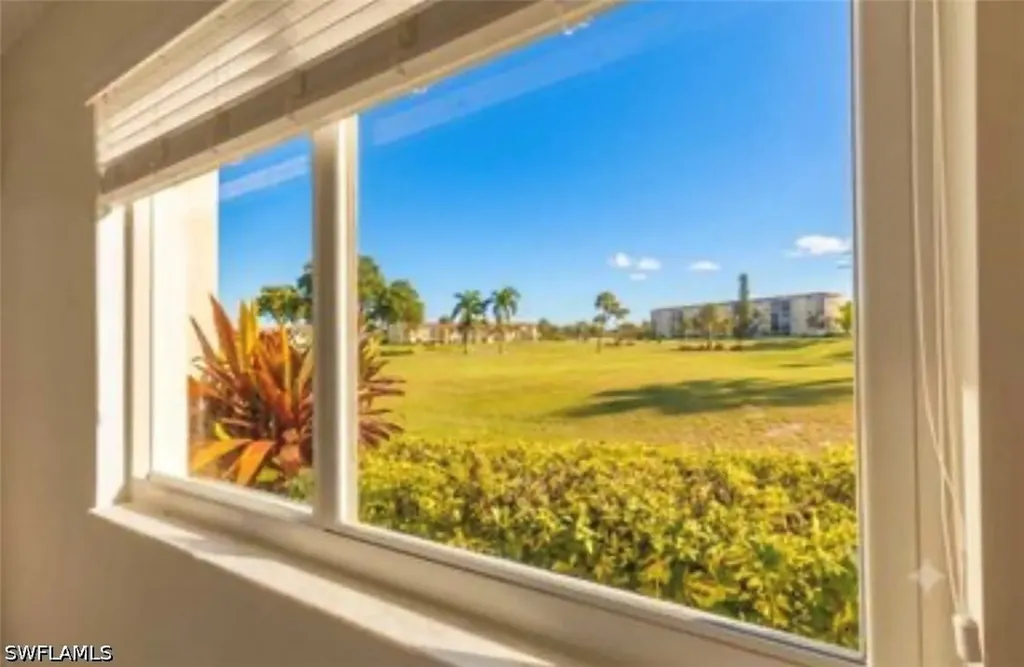 41 High Point Circle S Naples FL 34103