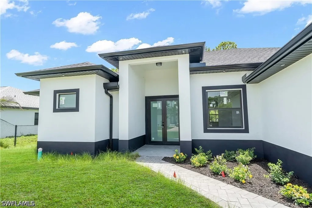 716 Connecticut Lane Lehigh Acres FL 33936