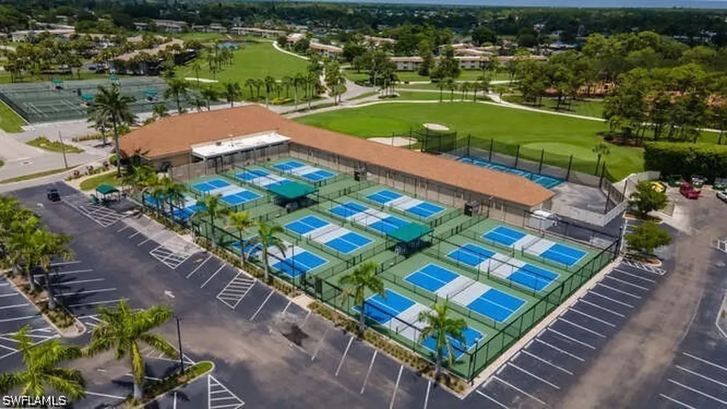 96 Glades Boulevard Naples FL 34112