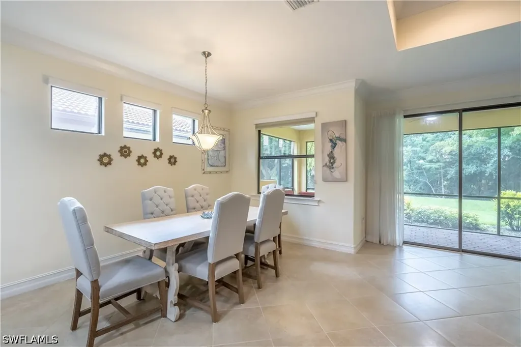7807 Bucks Run Drive Naples FL 34120