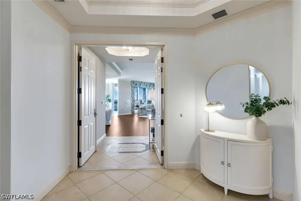 455 Cove Tower Drive Naples FL 34110
