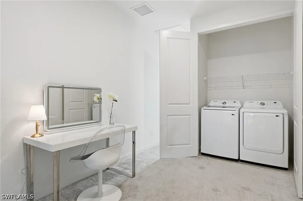 13081 Pembroke Drive Naples FL 34105