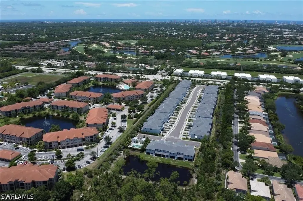 13081 Pembroke Drive Naples FL 34105