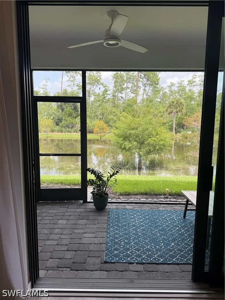 13081 Pembroke Drive Naples FL 34105