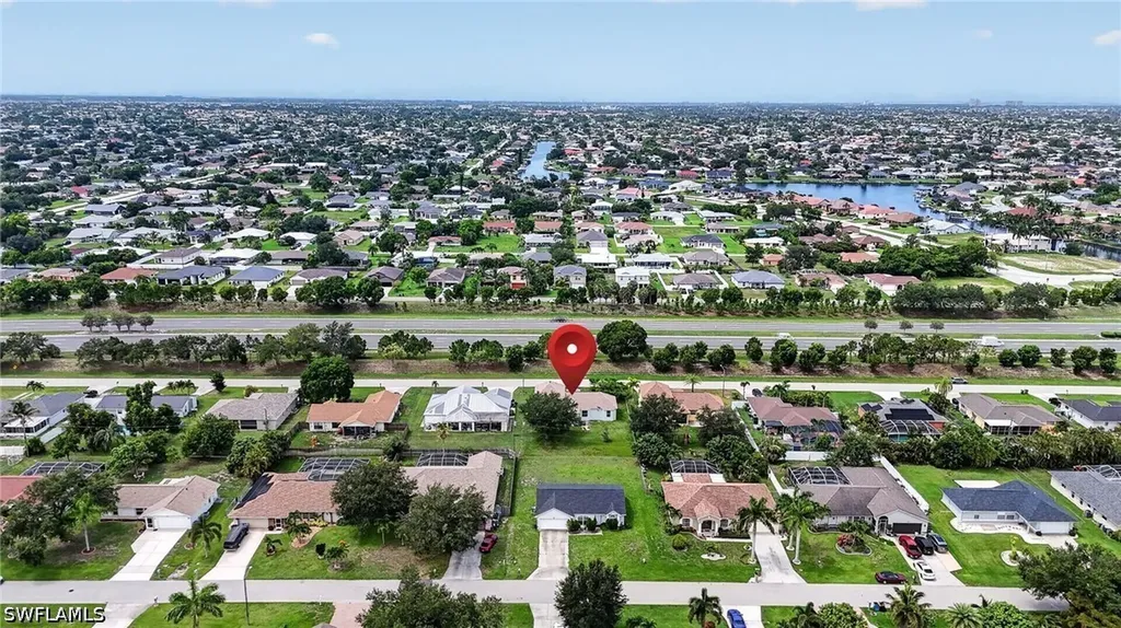 523 SE 25th Lane Cape Coral FL 33904