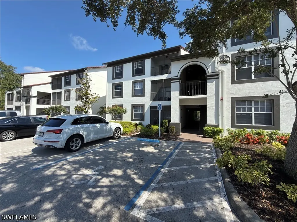 7960 Preserve Circle Naples FL 34119