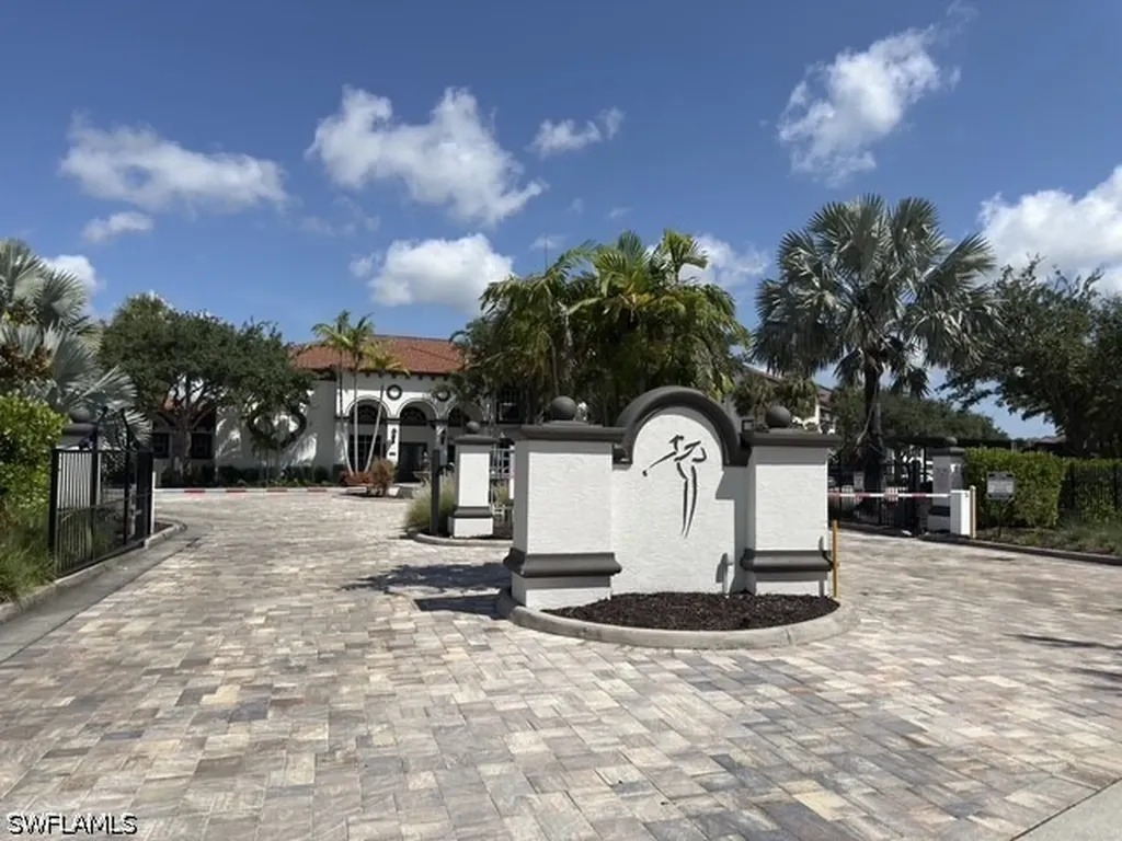 7960 Preserve Circle Naples FL 34119