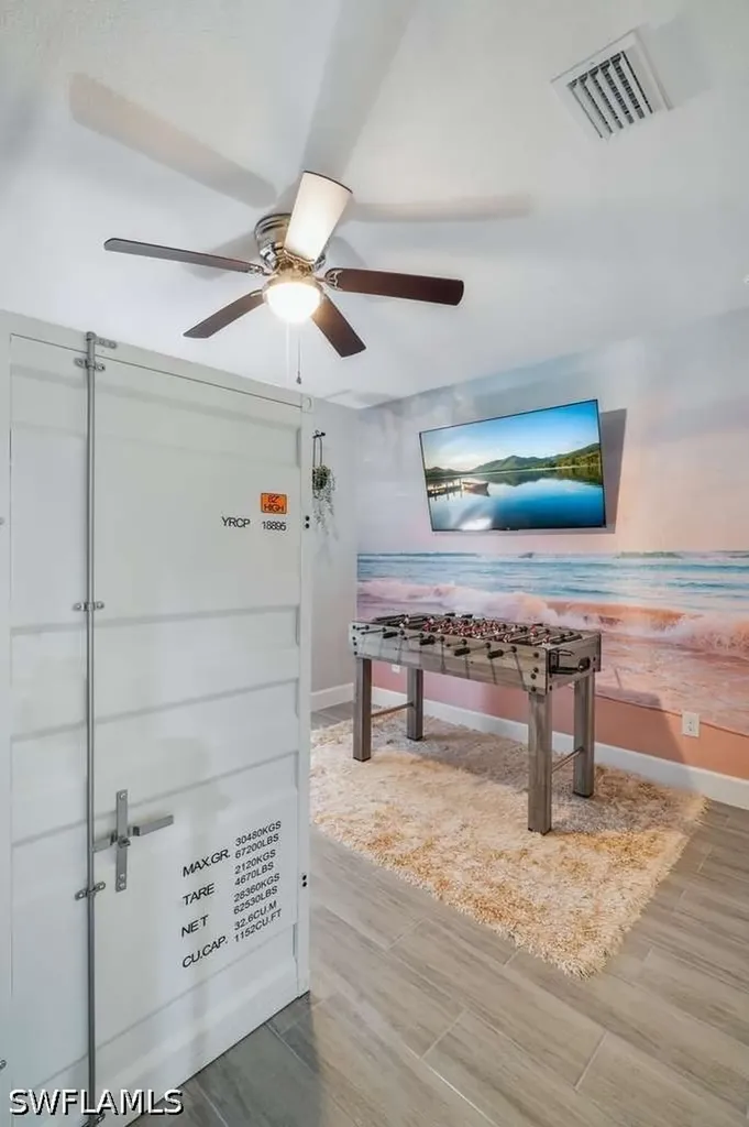 3911 NW 40 Lane Cape Coral FL 33993