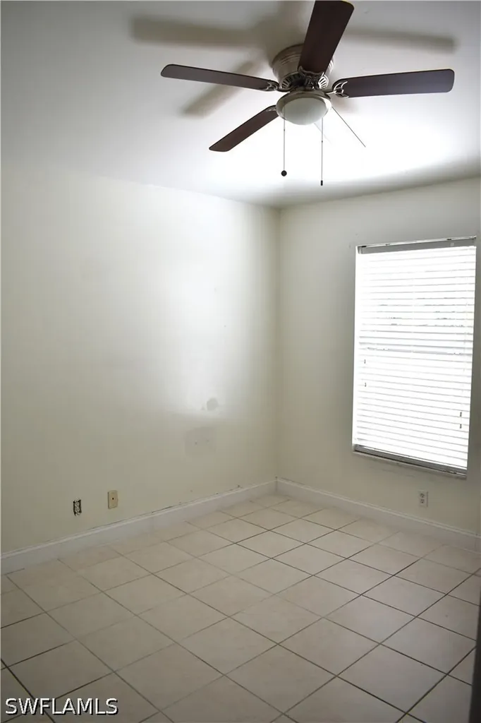 5225 23rd Avenue SW Naples FL 34116