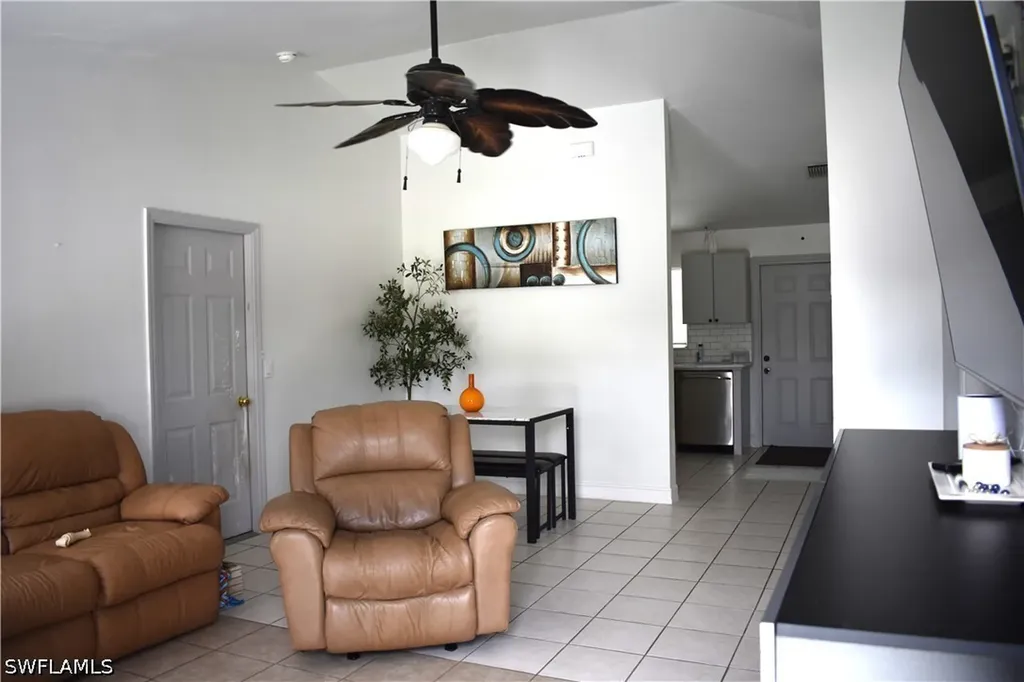 5225 23rd Avenue SW Naples FL 34116