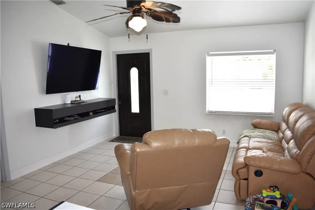 5225 23rd Avenue SW Naples FL 34116