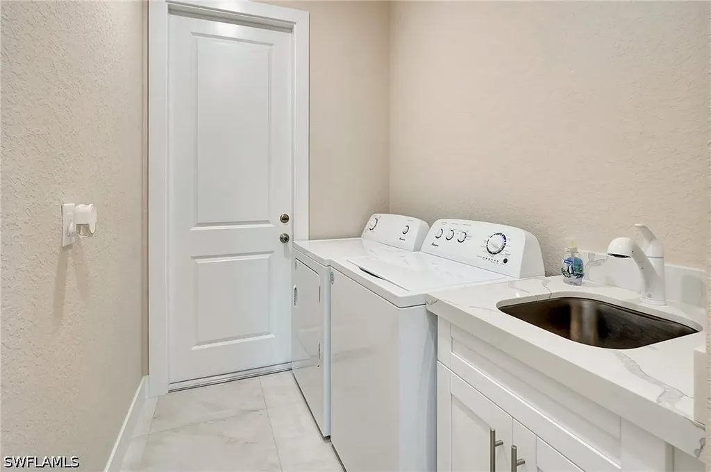 2514 SW Embers Terrace Cape Coral FL 33991
