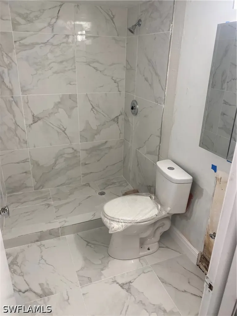 830 Wiggins Pass Road Naples FL 34110