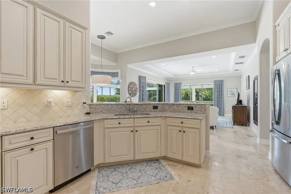 9915 Corso Bello Drive Naples FL 34113