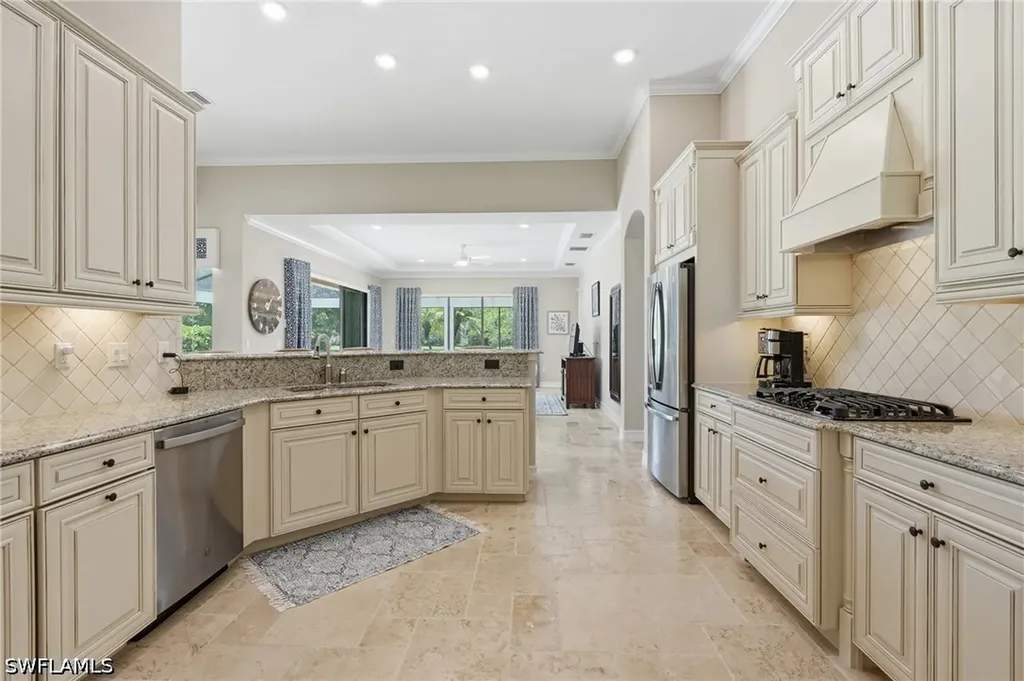 9915 Corso Bello Drive Naples FL 34113