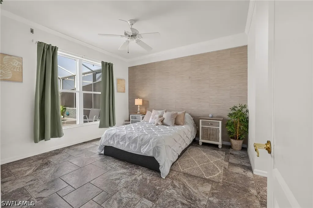 326 Stella Maris Drive S Naples FL 34114