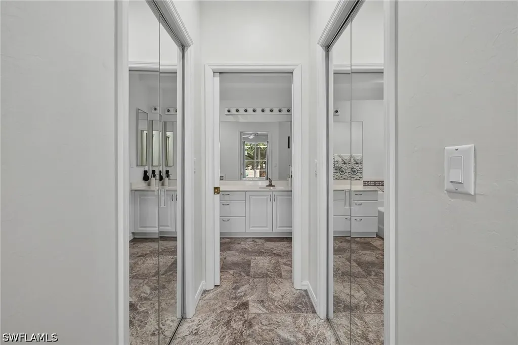 326 Stella Maris Drive S Naples FL 34114
