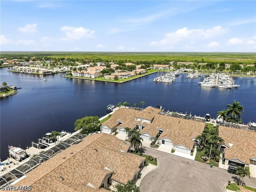 326 Stella Maris Drive S Naples FL 34114