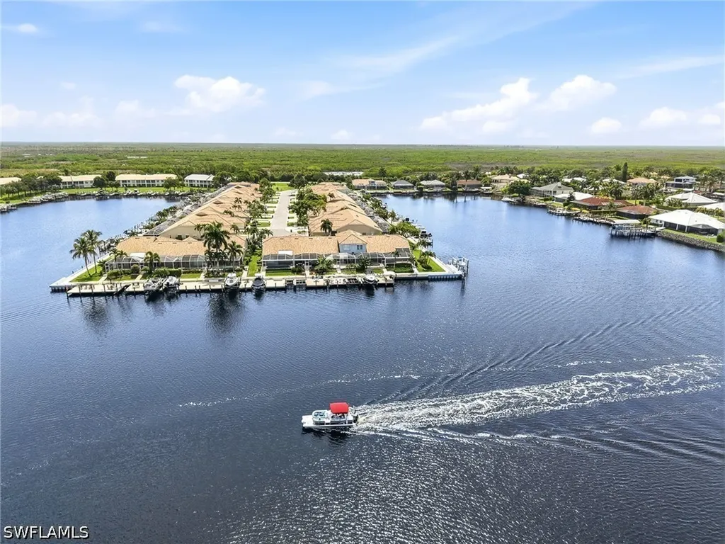 326 Stella Maris Drive S Naples FL 34114