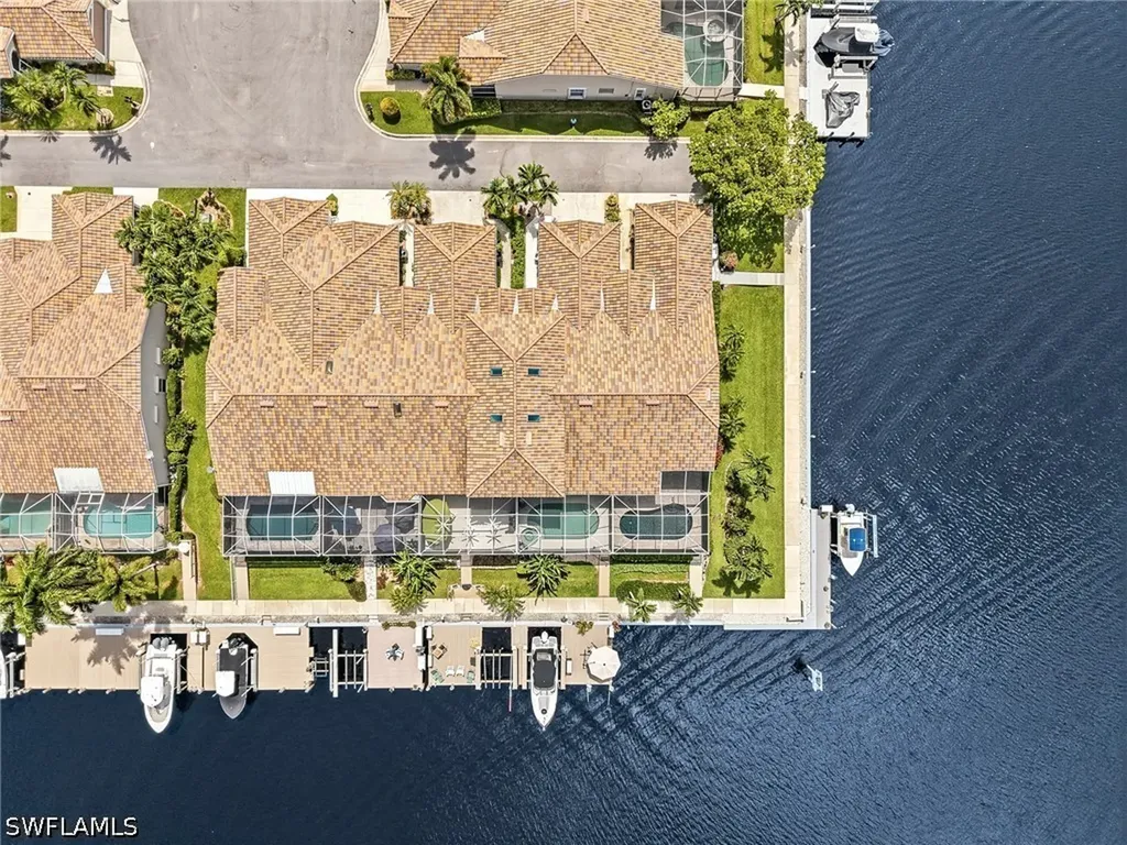 326 Stella Maris Drive S Naples FL 34114