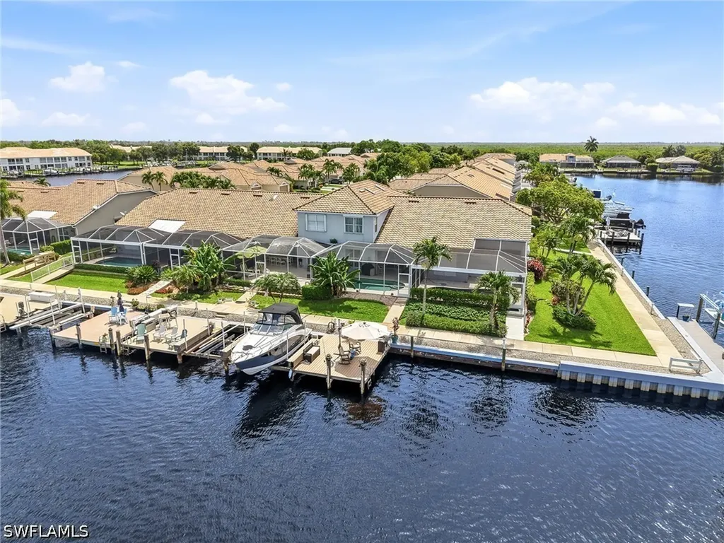 326 Stella Maris Drive S Naples FL 34114