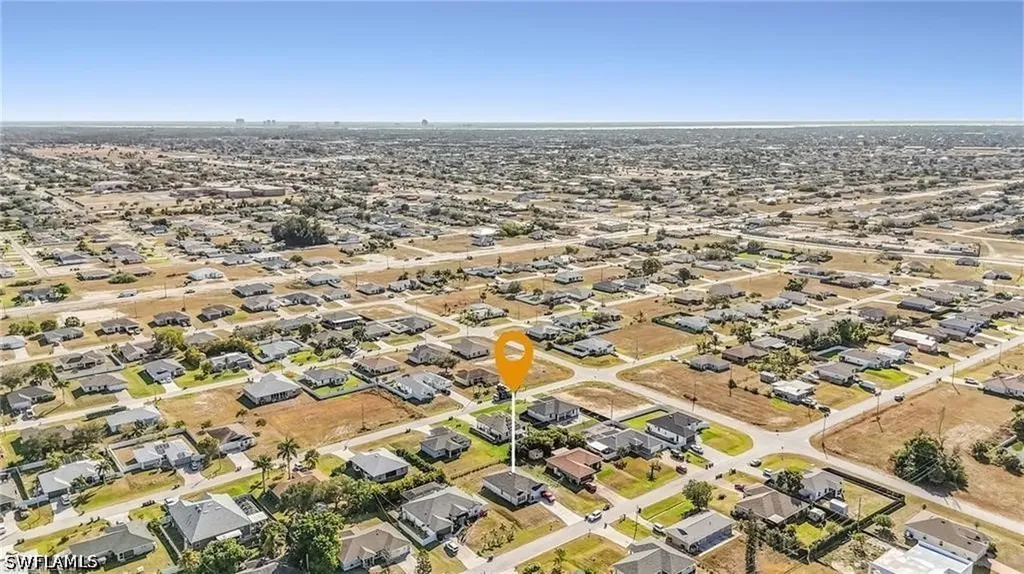 1819 NE 6th Avenue Cape Coral FL 33909