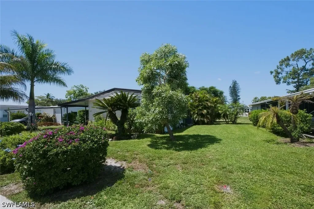 621 Charlemagne Boulevard Naples FL 34112
