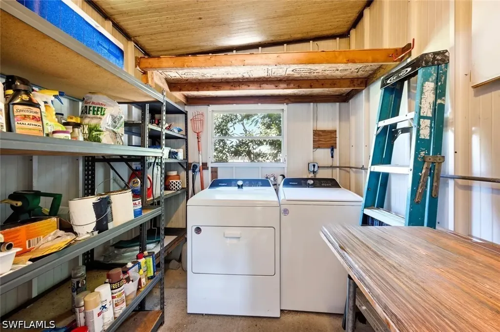 621 Charlemagne Boulevard Naples FL 34112