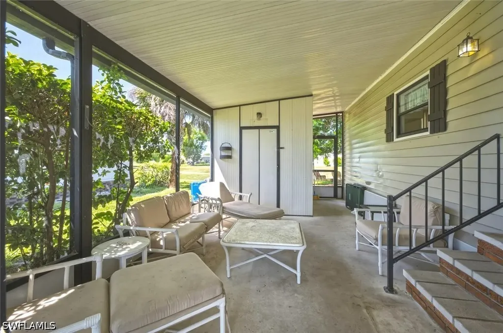 621 Charlemagne Boulevard Naples FL 34112