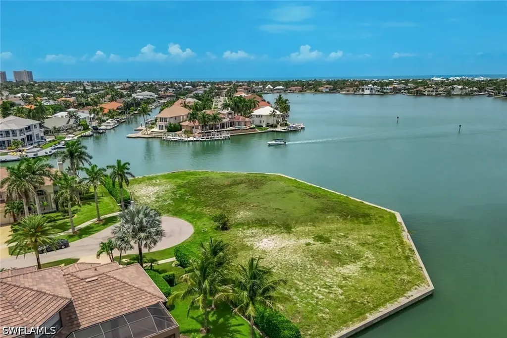 620 Rockport Court Marco Island FL 34145