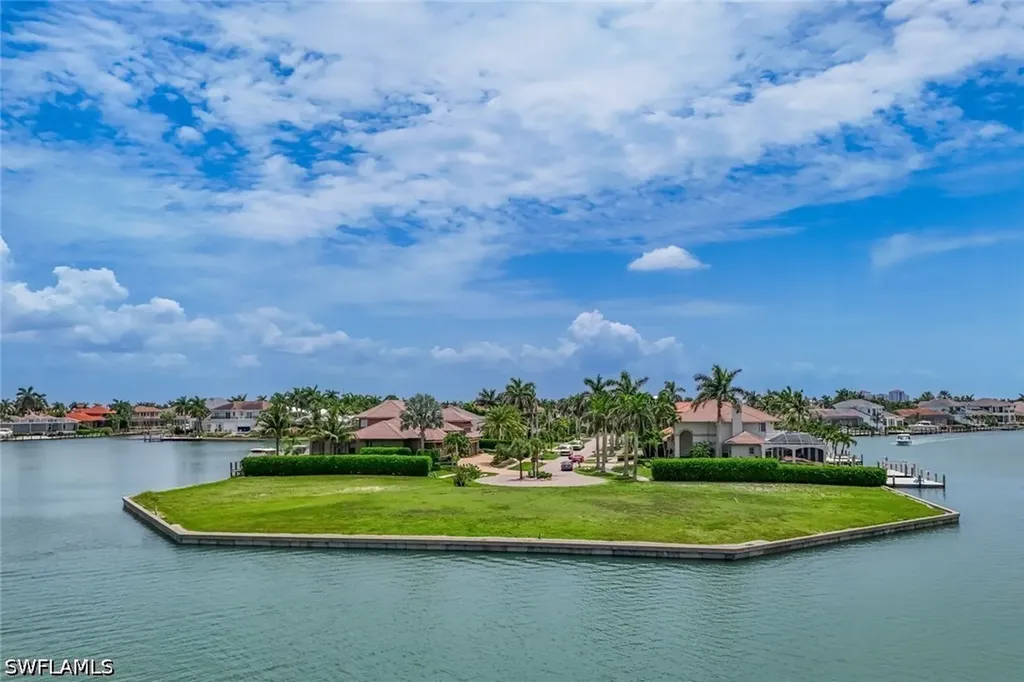 620 Rockport Court Marco Island FL 34145