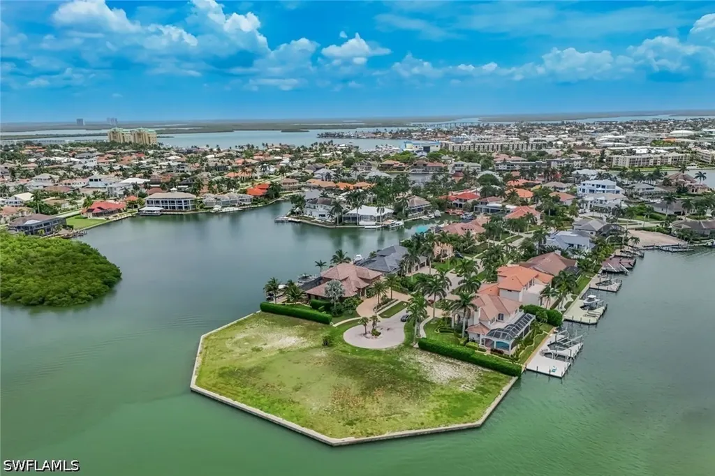 620 Rockport Court Marco Island FL 34145