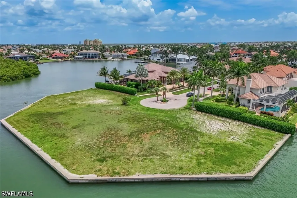 620 Rockport Court Marco Island FL 34145