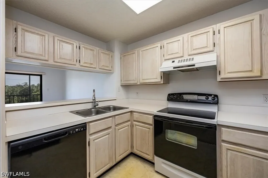 900 Arbor Lake Drive Naples FL 34110