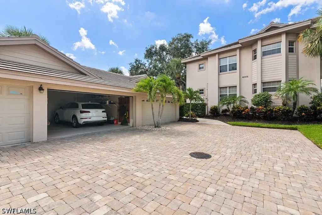 4001 Whiskey Pointe Lane Bonita Springs FL 34134