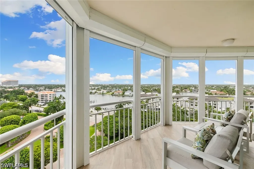 4255 Gulf Shore Boulevard N Naples FL 34103