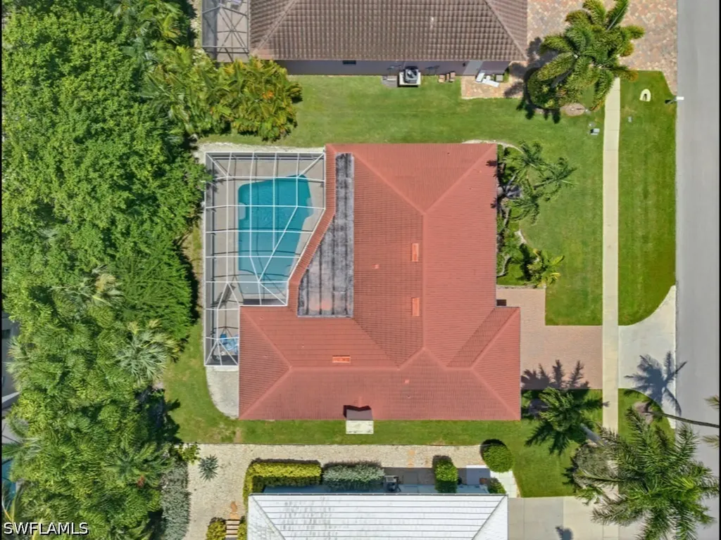 306 Colonial Avenue Marco Island FL 34145