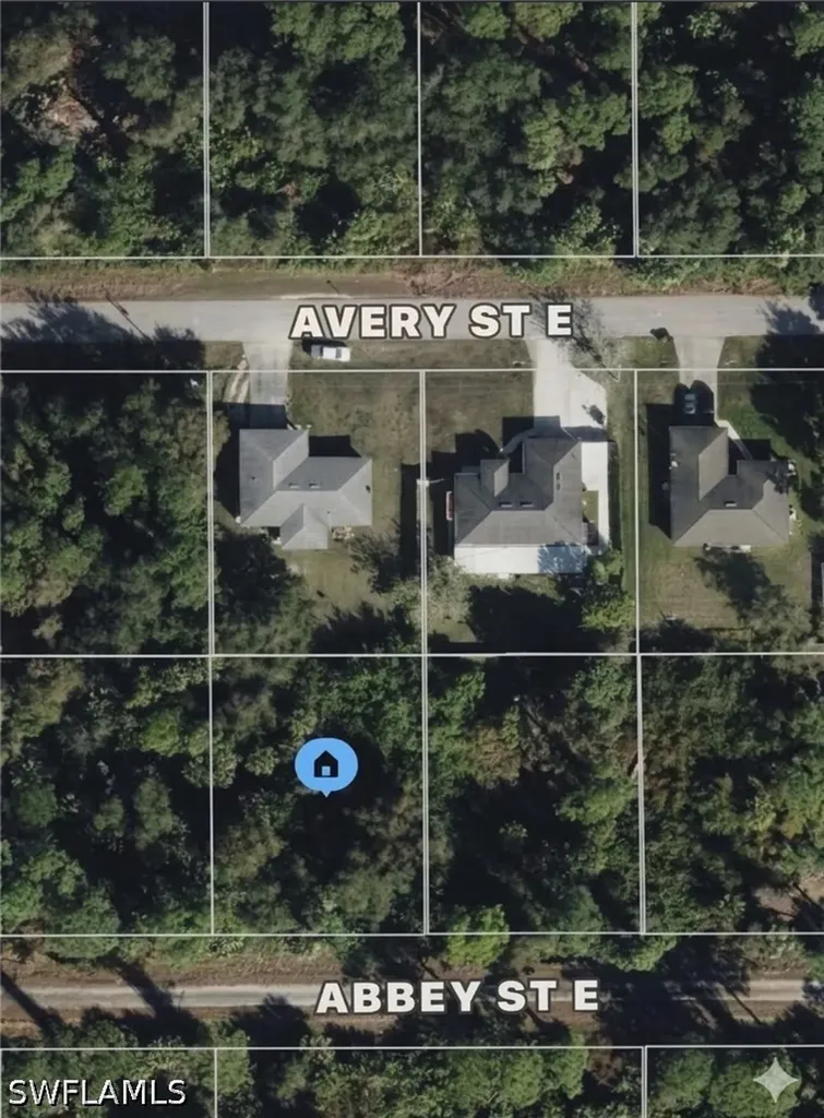 913 Abbey Street E Lehigh Acres FL 33974