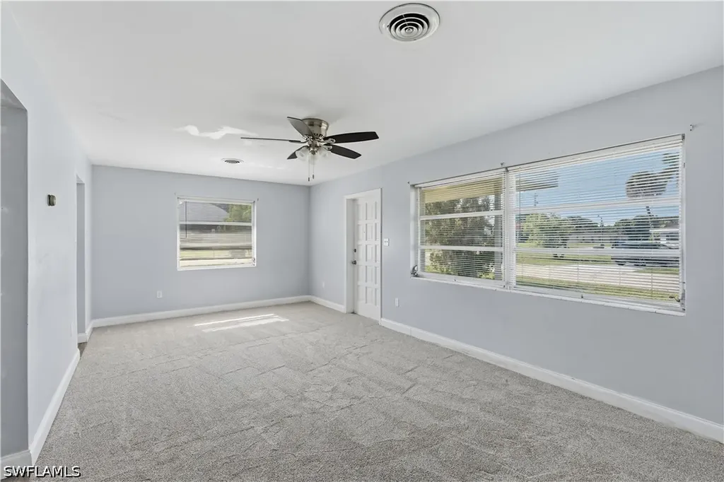 4220 Deleon Street Fort Myers FL 33901
