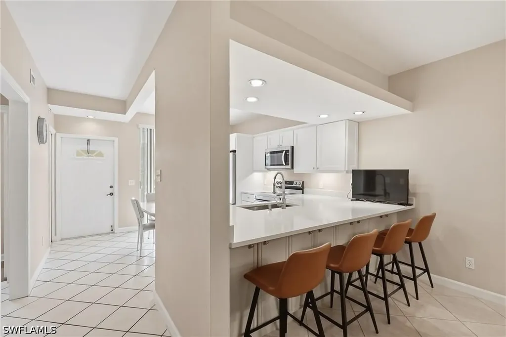 2245 Hidden Lake Drive Naples FL 34112